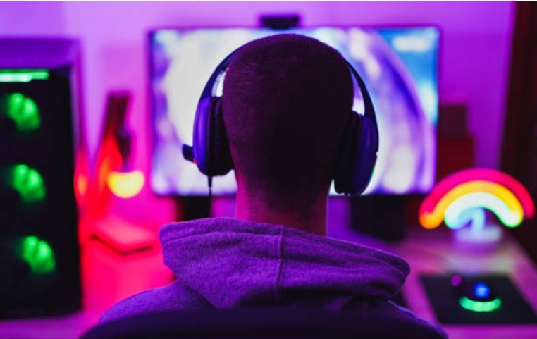 How Online Gaming Became a Space for Stories, Strategy, and Social Play