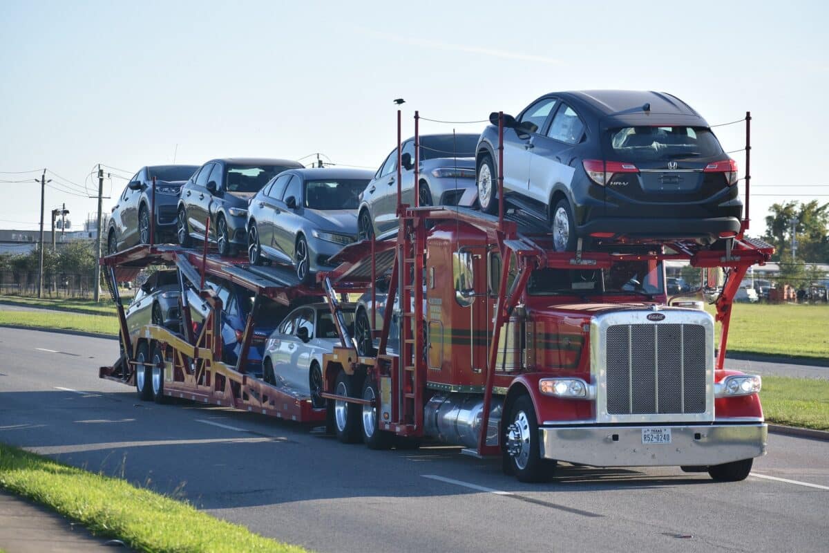Key Tips for Trouble-Free Auto Shipping
