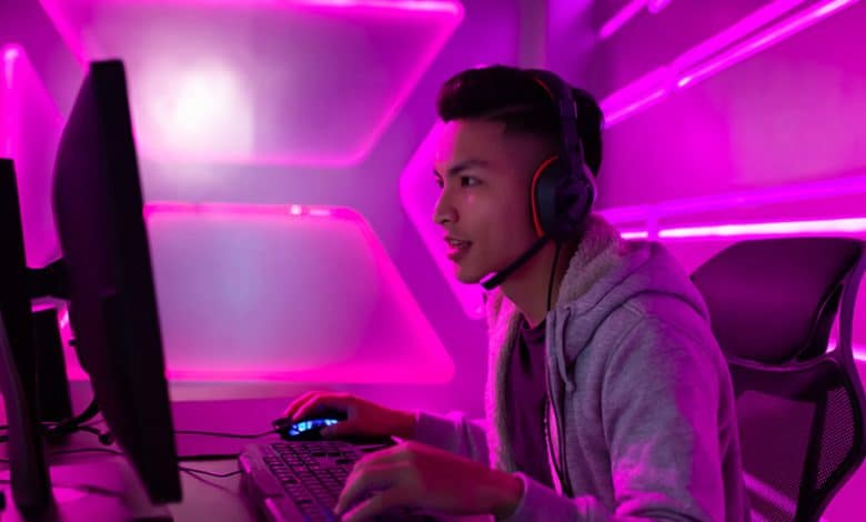 Online Play Insights: Understanding the Future of Gaming